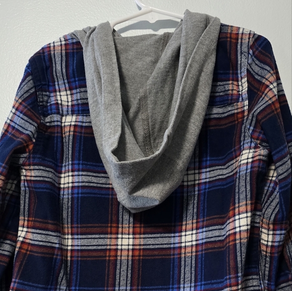 OshKosh Boys Size 7 Plaid Long Sleeve Button Down Hooded Flannel Shirt - Picture 4 of 11